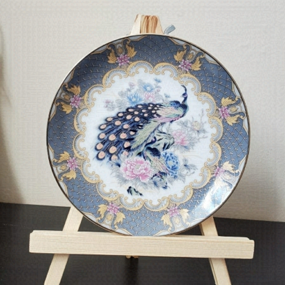 DECORATIVE plate